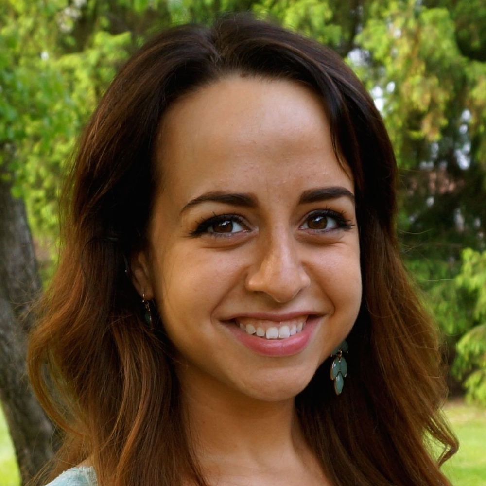 Meet your Posher, Christina